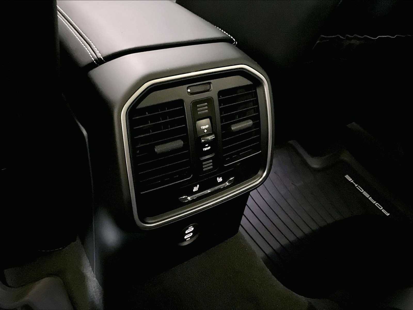 New 2026 Porsche Macan S AWD/4WD image 27