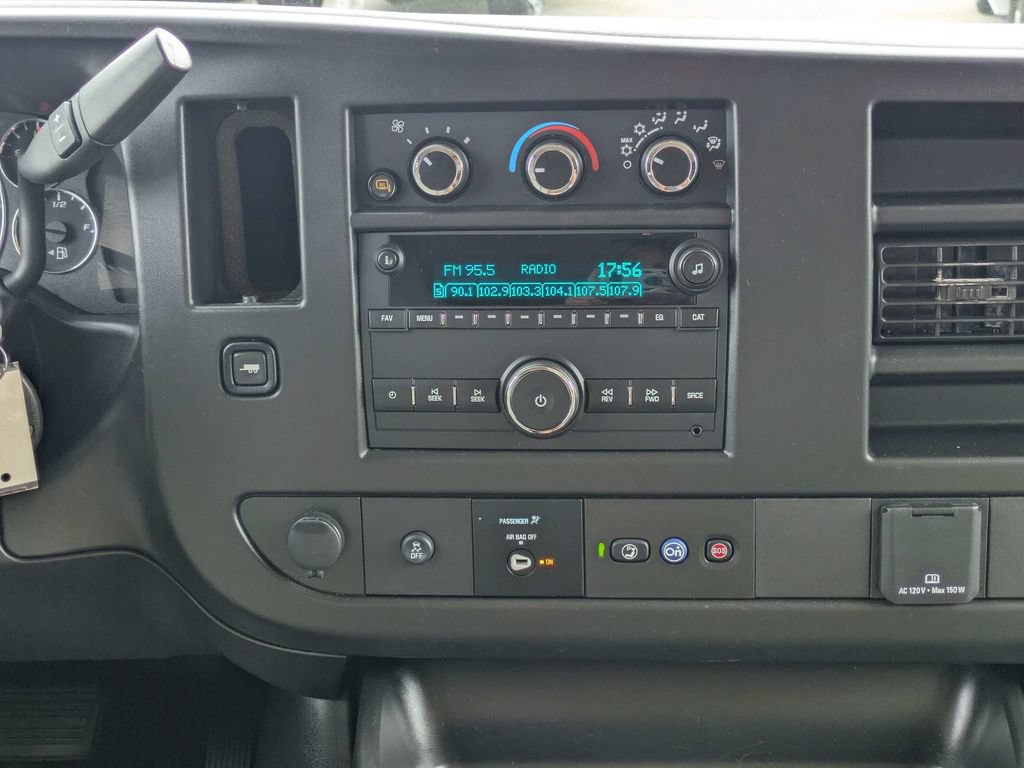Used 2023 GMC Savana 3500 LS RWD image 16