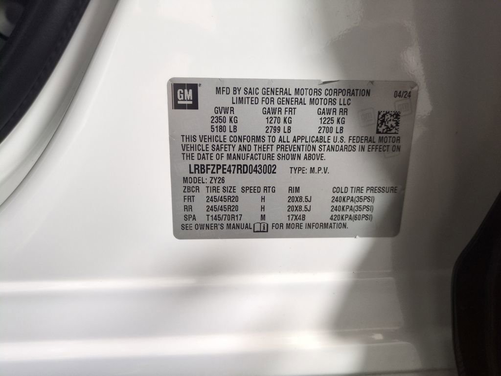 Used 2024 Buick Envision Sport Touring AWD/4WD image 32