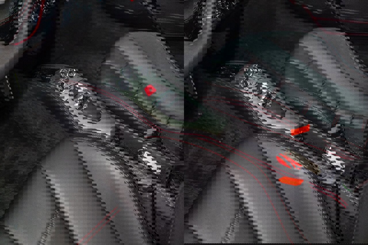 Used 2011 Ferrari 458 Italia Coupe RWD image 72