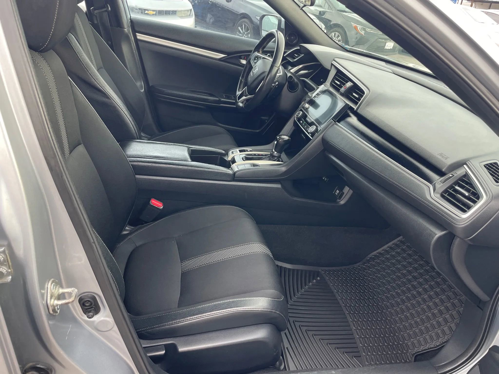 Used 2019 Honda Civic Sport image 17