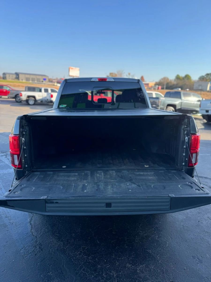 Used 2019 Ford F150 Lariat image 8