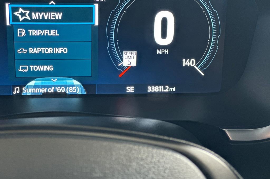 Used 2022 Ford F150 Raptor w/ Equipment Group 801A High AWD/4WD image 28