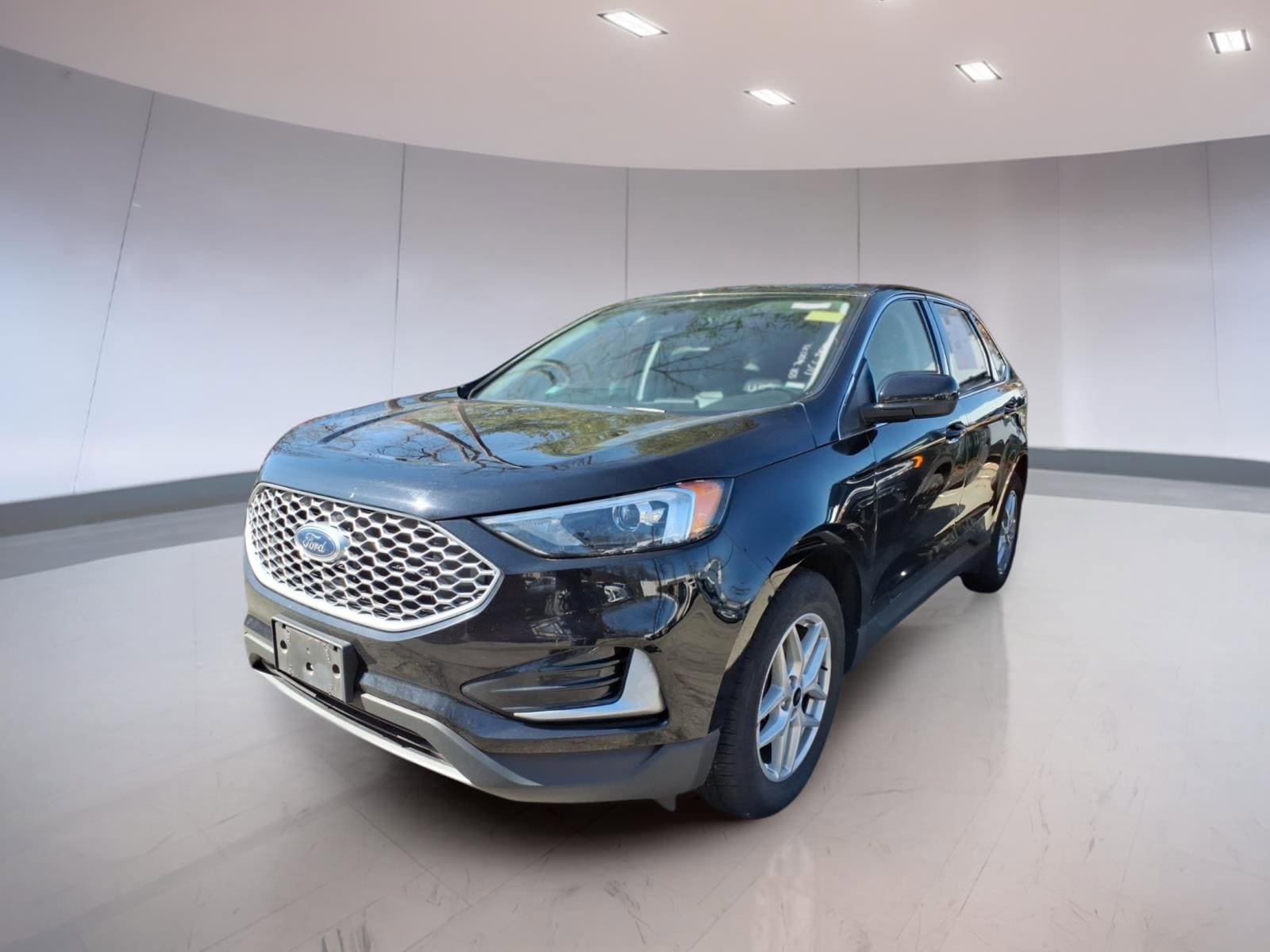 Used 2023 Ford Edge SEL AWD/4WD image 2