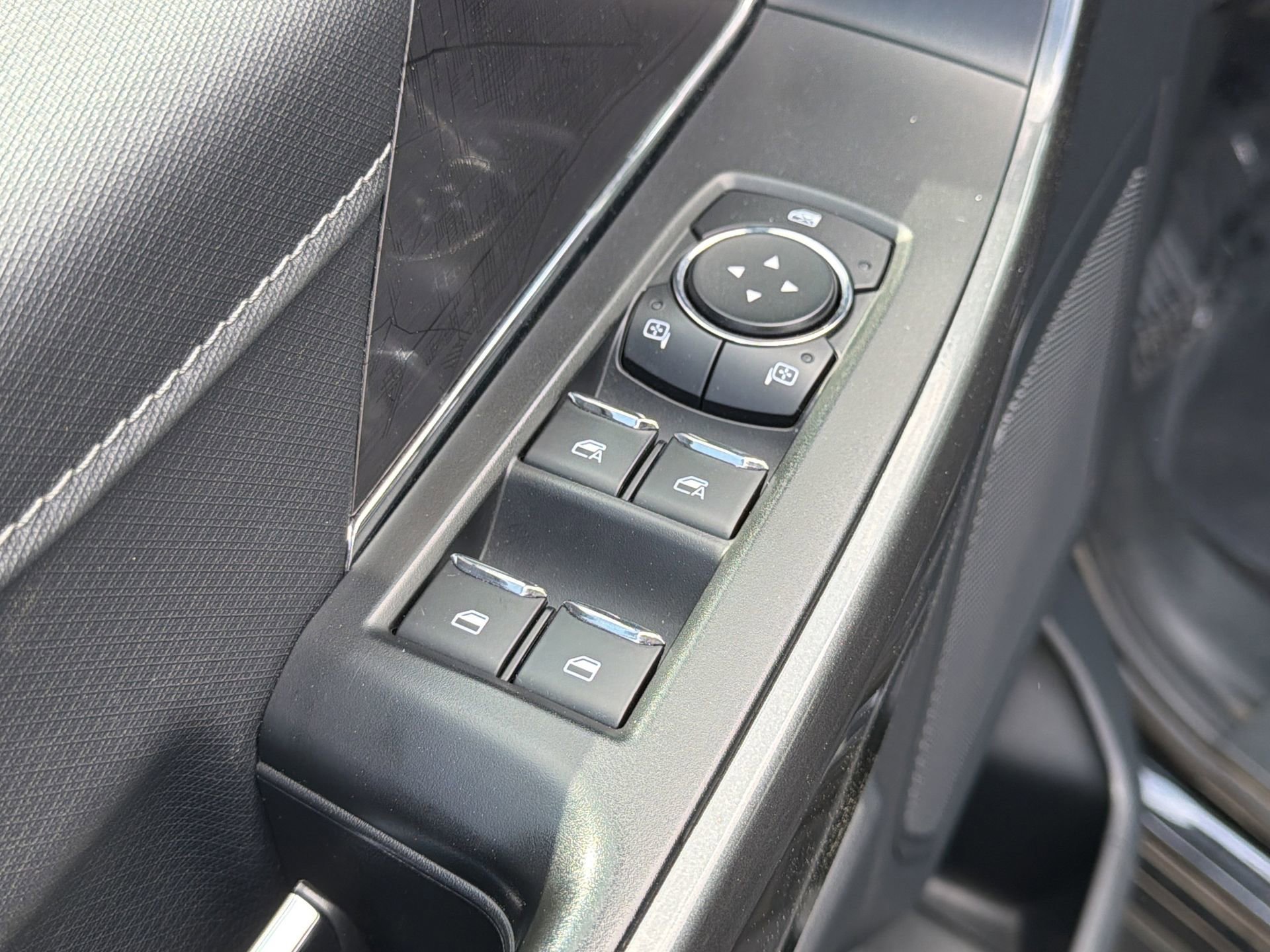 Certified 2023 Ford F150 XLT w/ Equipment Group 302A High image 24