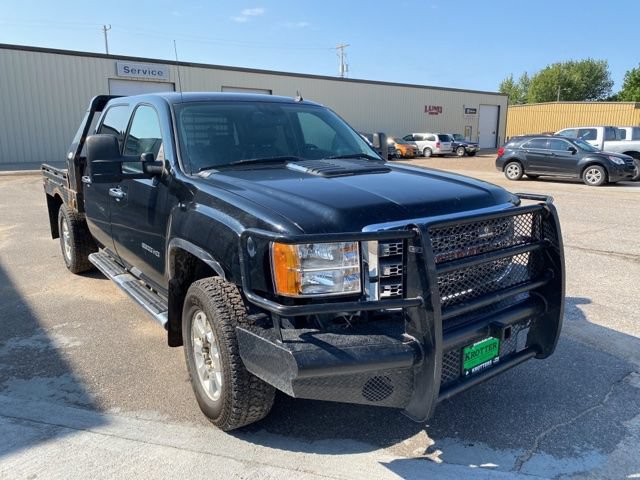 Used 2013 GMC Sierra 3500 SLT w/ SLT Convenience Package AWD/4WD image 2
