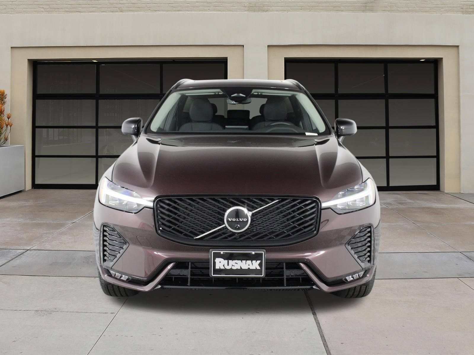 New 2026 Volvo XC60 B5 Plus AWD/4WD image 2
