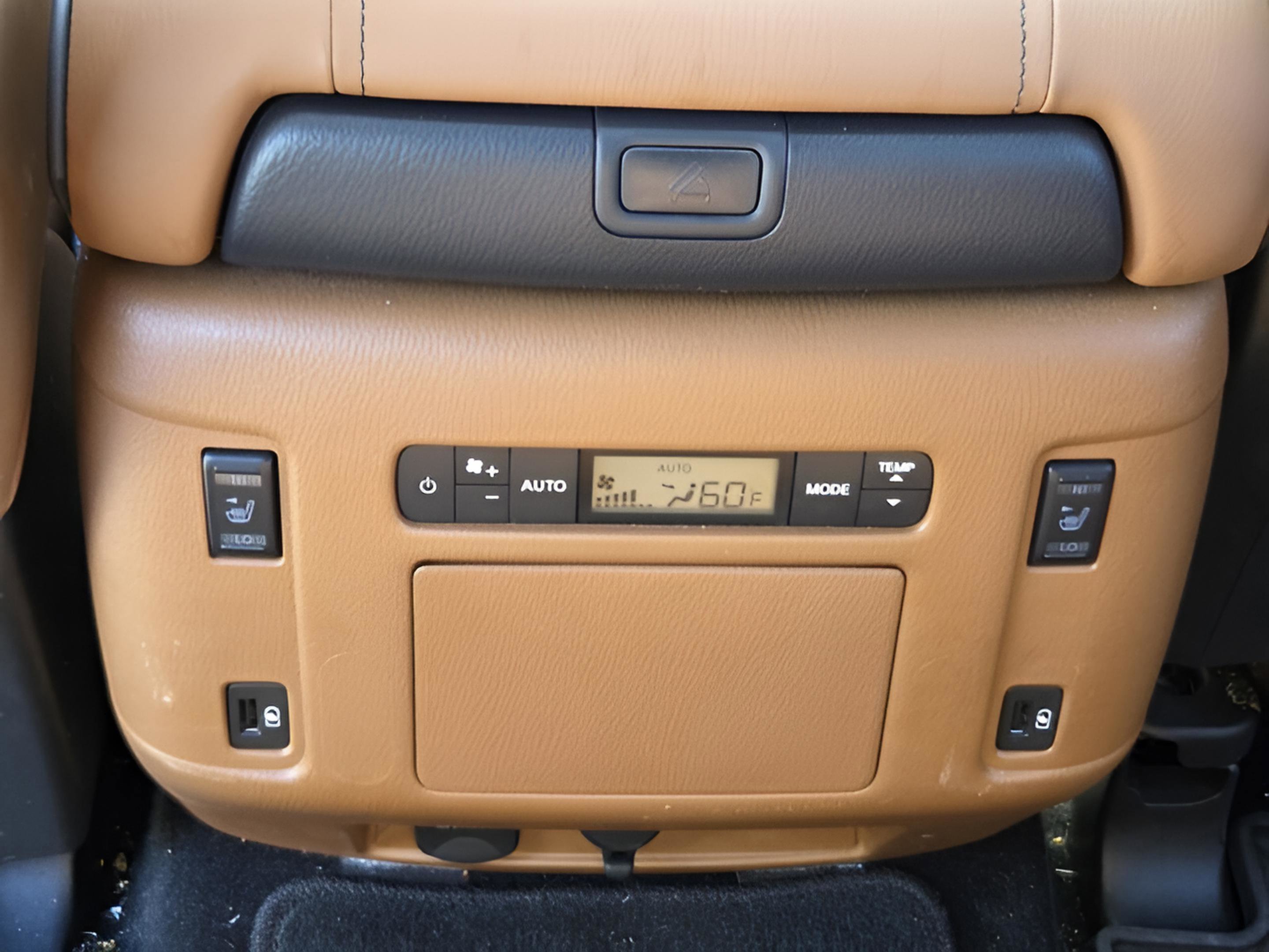 Used 2024 INFINITI QX80 Sensory RWD image 17