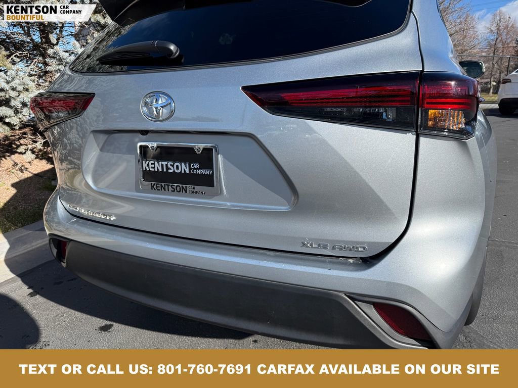 Used 2025 Toyota Highlander XLE image 41