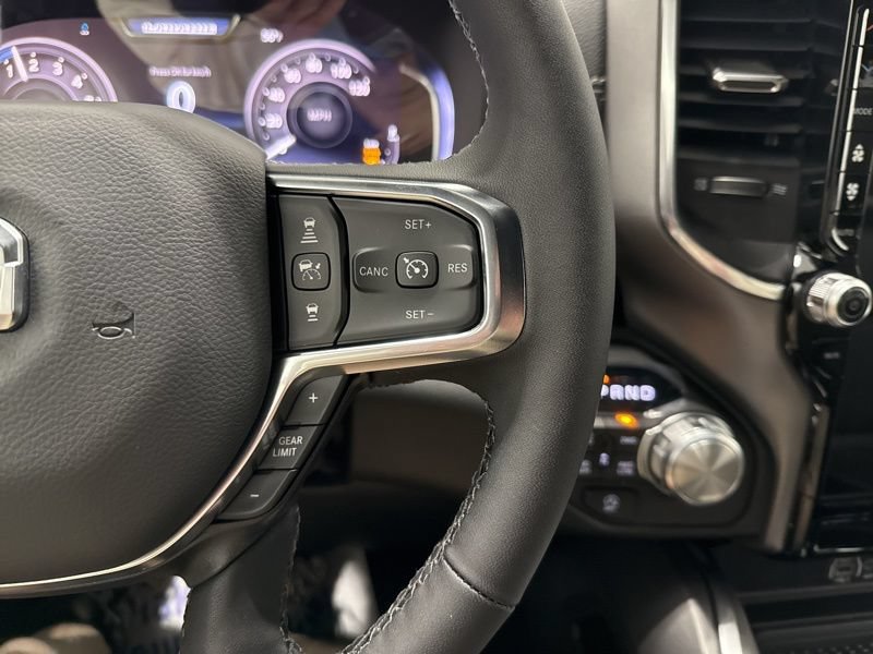New 2026 RAM 1500 Laramie AWD/4WD image 29