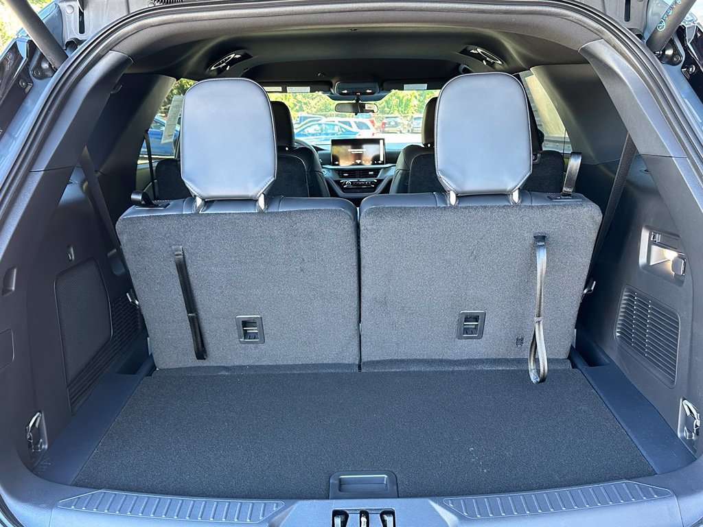 New 2027 Ford Explorer ST-Line AWD/4WD image 24