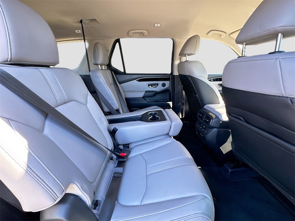 Used 2024 Honda Pilot EX-L image 27