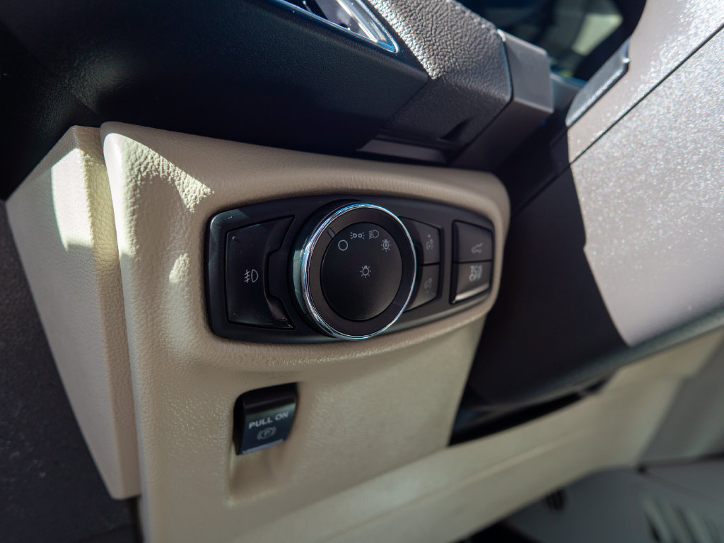 Used 2020 Lincoln Nautilus Reserve FWD image 21