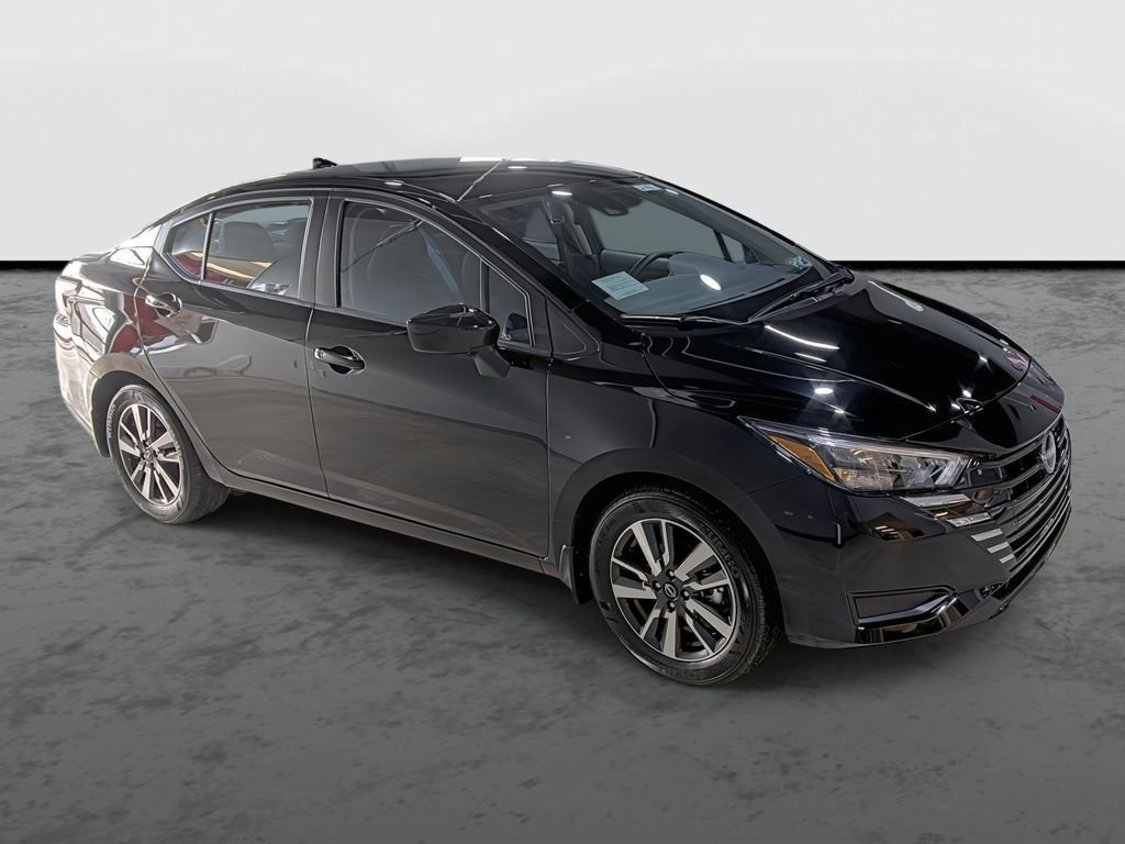 Used 2025 Nissan Versa SV w/ Trunk Package image 5