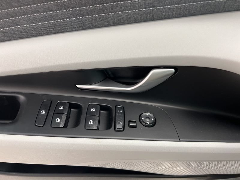 New 2026 Hyundai Elantra Limited FWD image 20