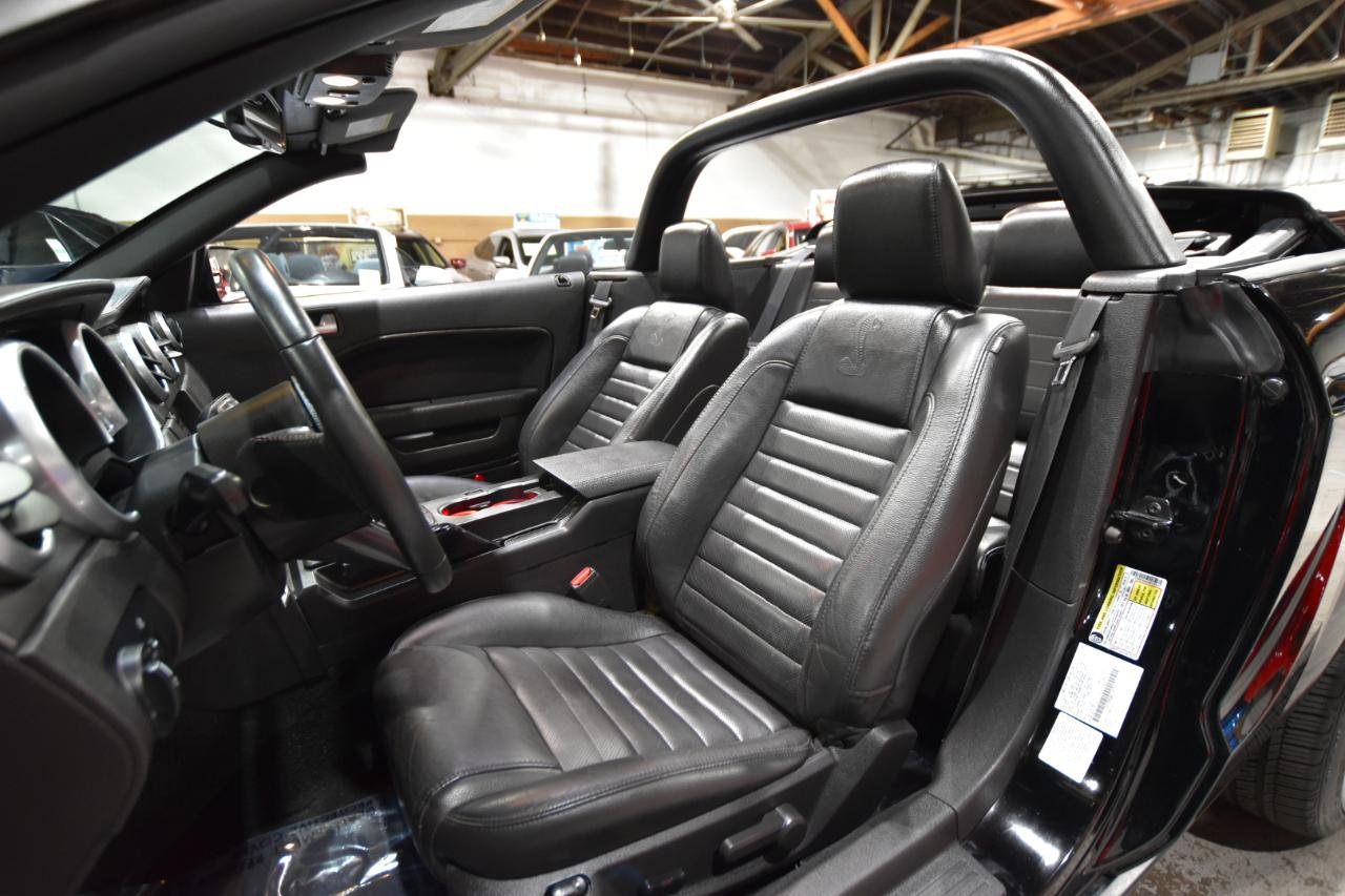 Used 2008 Ford Mustang Shelby GT500 RWD image 39