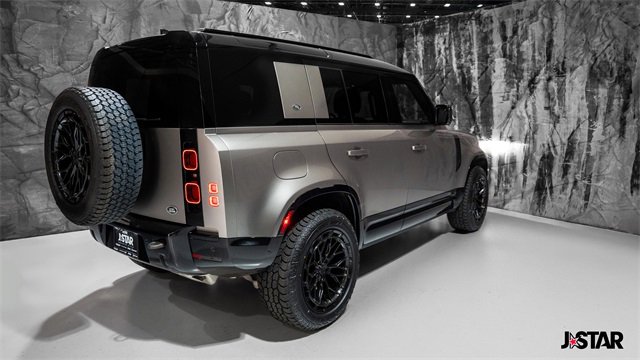 Used 2023 Land Rover Defender 110 X-Dynamic SE image 20