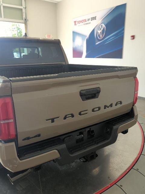 New 2026 Toyota Tacoma TRD Off-Road AWD/4WD image 6