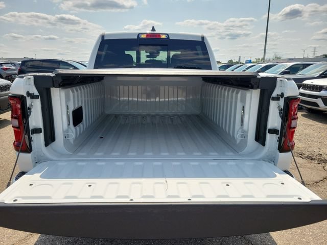 New 2026 RAM 1500 Big Horn AWD/4WD image 8