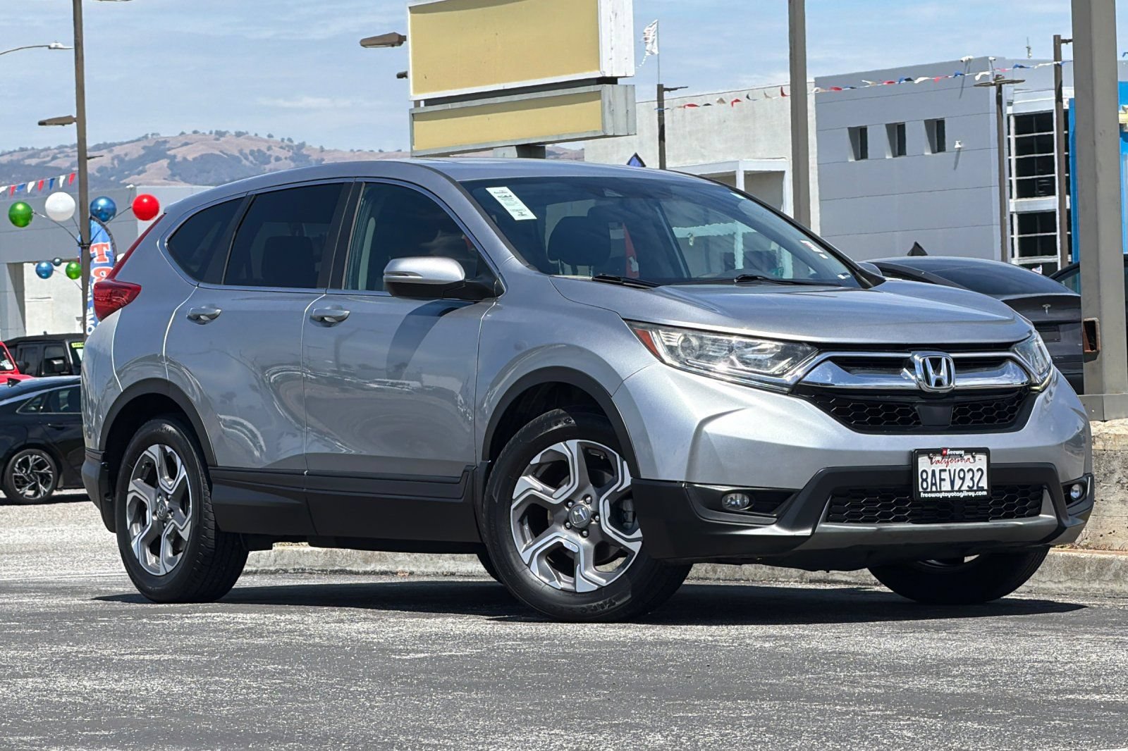 Used 2017 Honda CR-V EX image 2