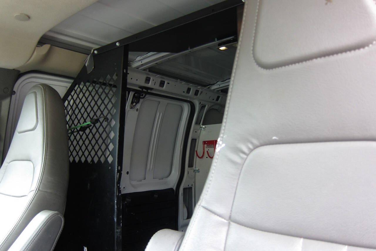 Used 2020 Chevrolet Express 2500 w/ Driver Convenience Package RWD image 12