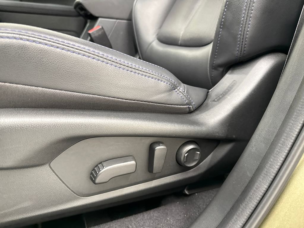 Used 2025 Subaru Forester Limited image 13