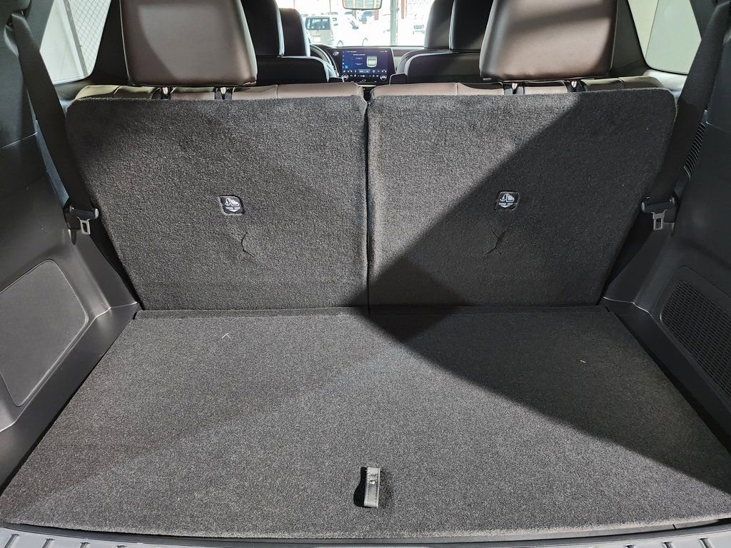 New 2025 Lexus TX 550h AWD Plug-In Hybrid image 28