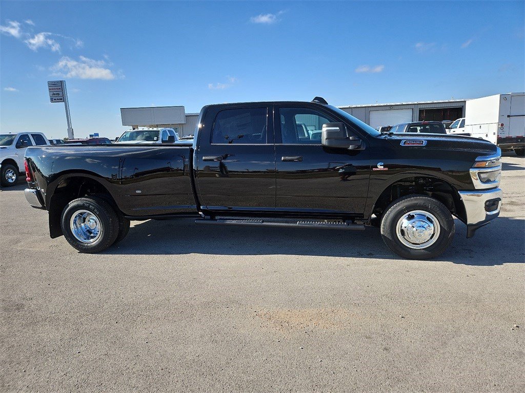 New 2026 RAM 3500 Tradesman image 8