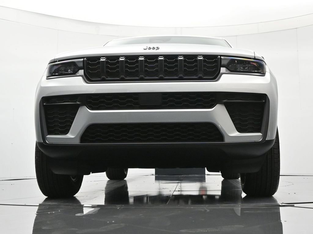 New 2026 Jeep Grand Cherokee L 4WD image 39