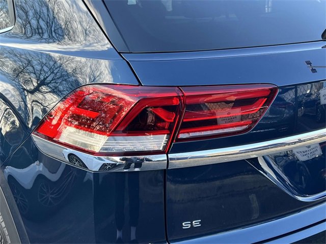 Certified 2022 Volkswagen Atlas Cross Sport SE image 11