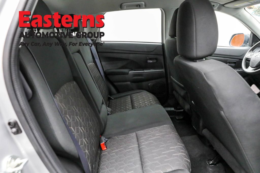 Used 2024 Mitsubishi Outlander Sport ES image 21