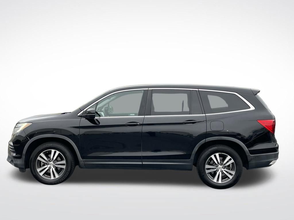 Used 2018 Honda Pilot EX image 2