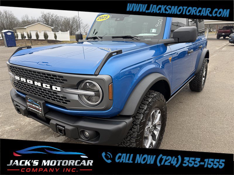 Used 2025 Ford Bronco Badlands AWD/4WD image 6
