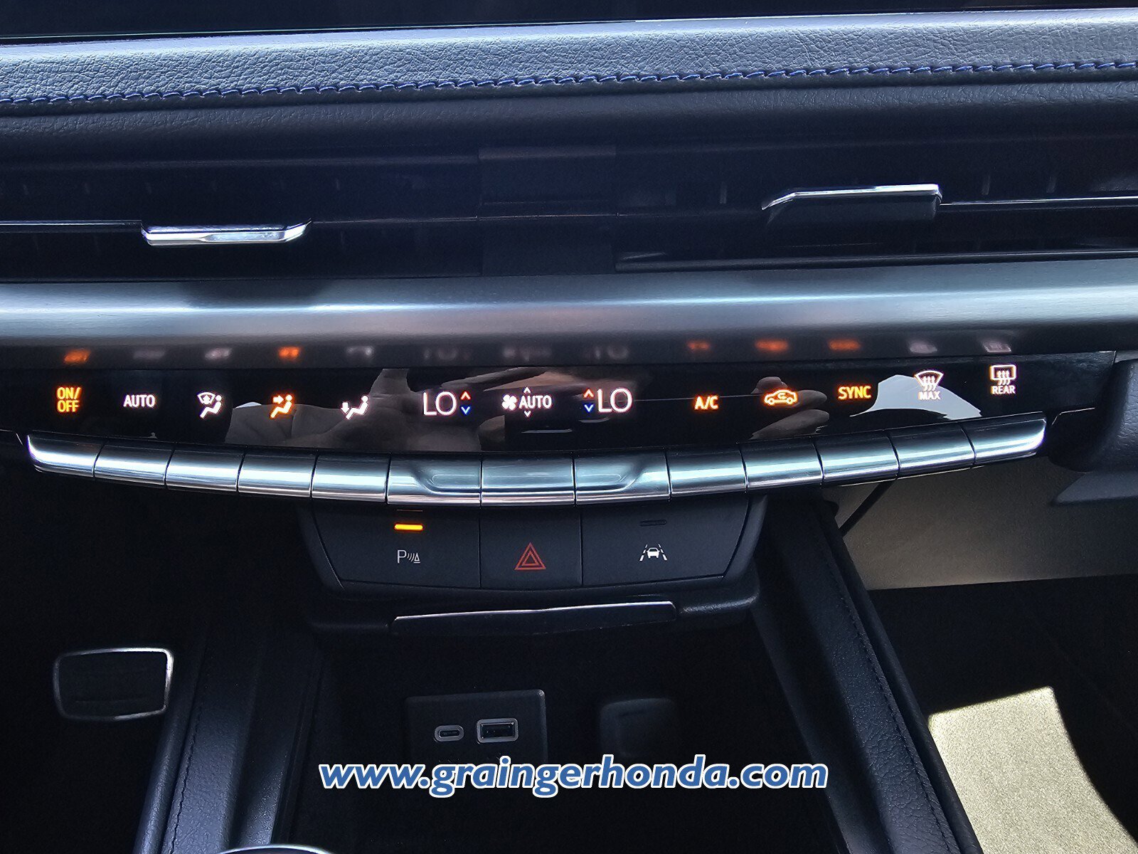 Used 2024 Cadillac XT4 Sport image 17