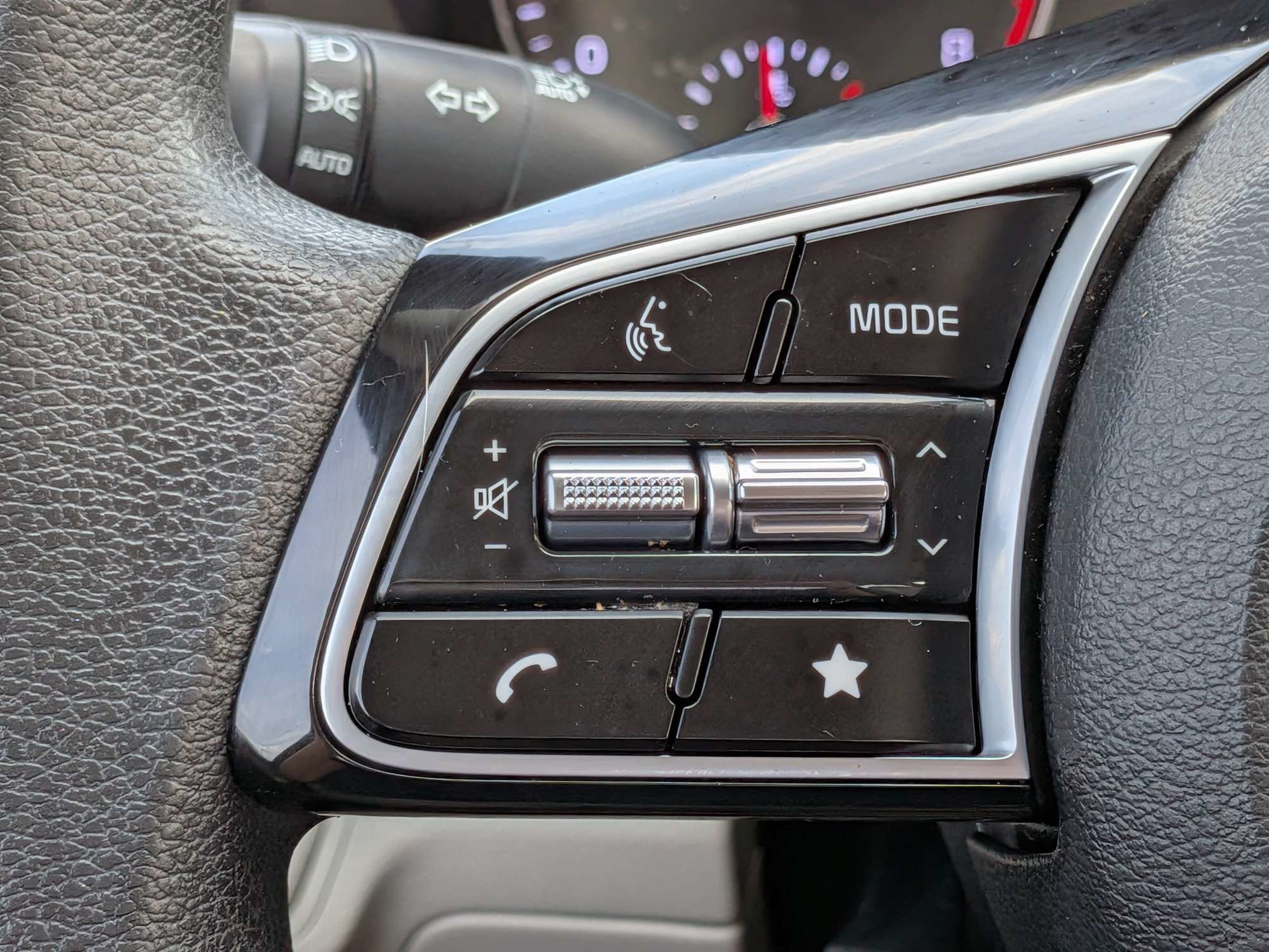 Used 2023 Kia Forte LXS w/ LXS Technology Package FWD image 29