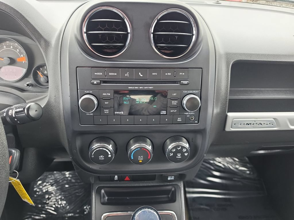 Used 2017 Jeep Compass Sport w/ Power Value Group AWD/4WD image 14