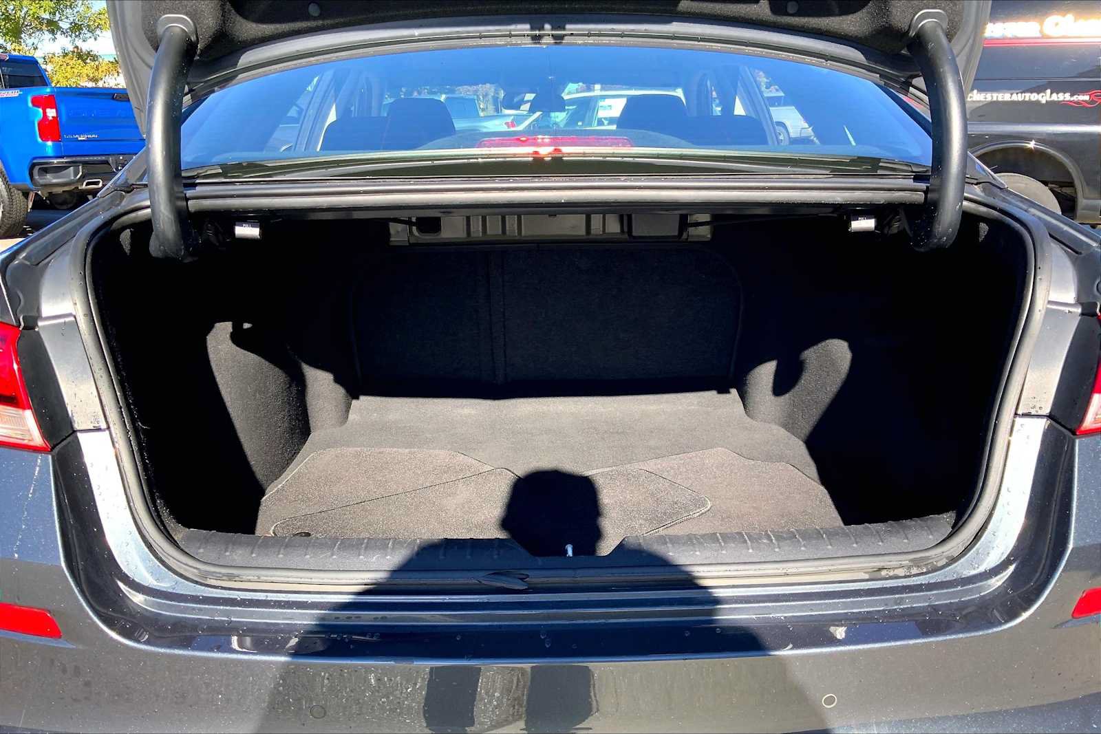 Used 2020 Kia Optima LX FWD image 33