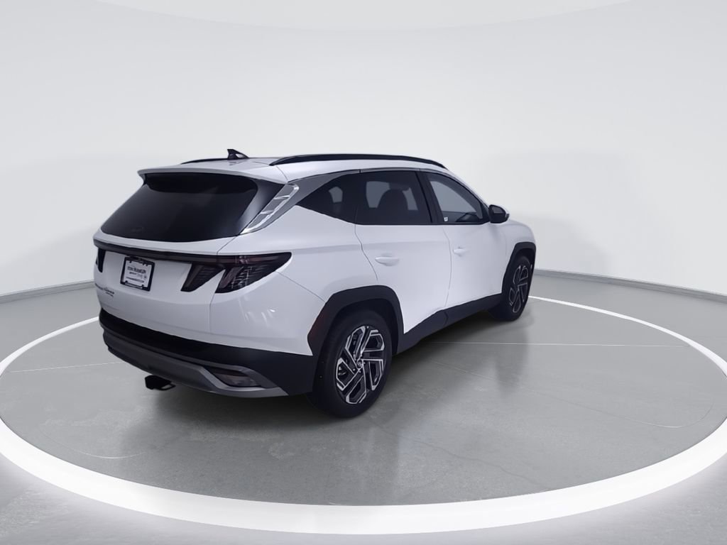 Used 2025 Hyundai Tucson Limited FWD image 9