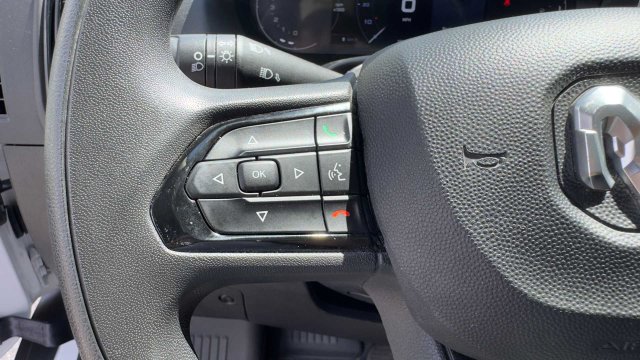 Used 2025 RAM ProMaster 2500 w/ U-Haul Equipment Group FWD image 21