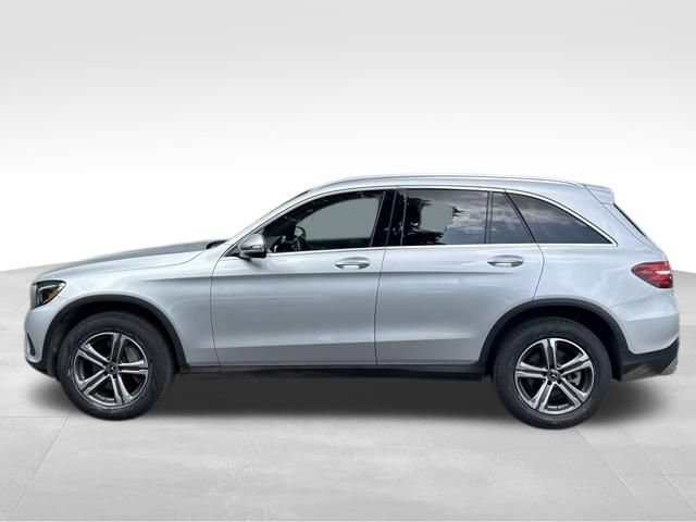 Used 2019 Mercedes-Benz GLC 300 4MATIC image 4