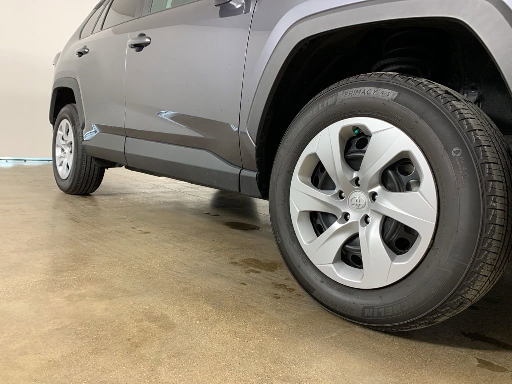 Used 2024 Toyota RAV4 LE image 6