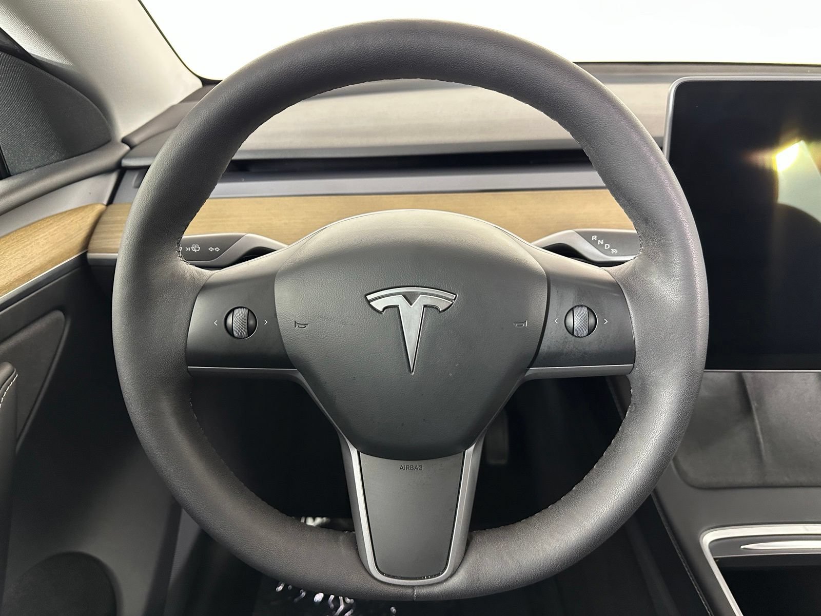 Used 2022 Tesla Model Y Long Range AWD/4WD image 16
