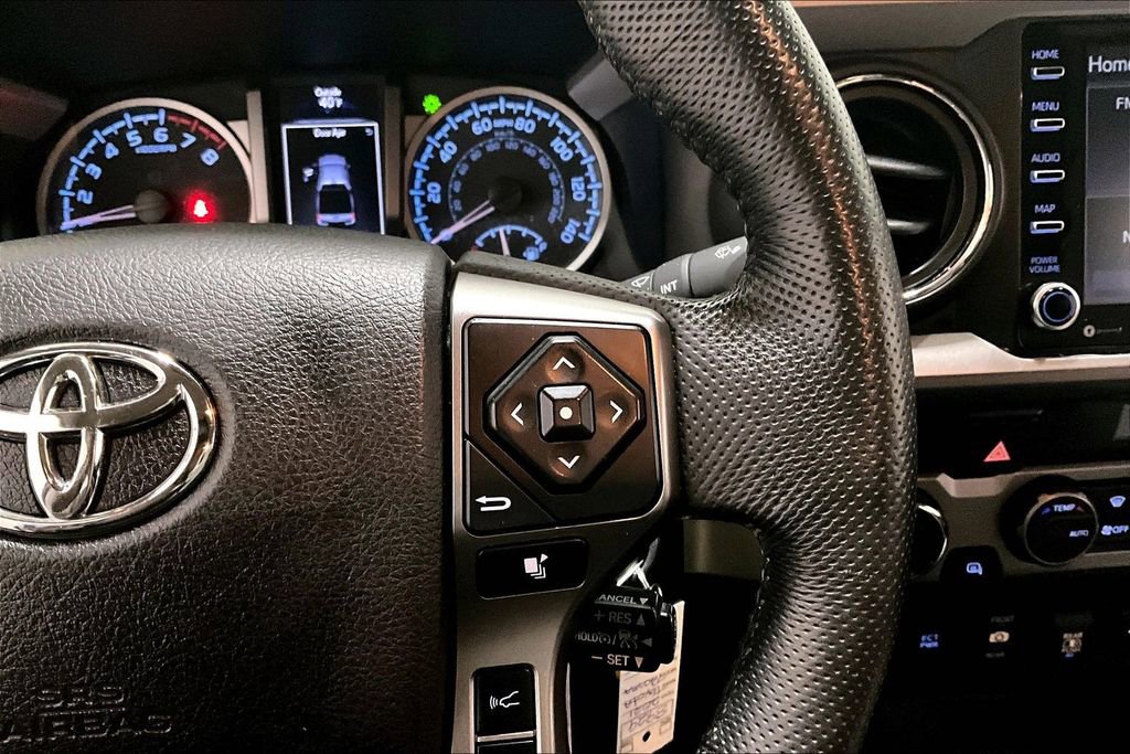 Used 2021 Toyota Tacoma SR5 w/ Technology Package image 13