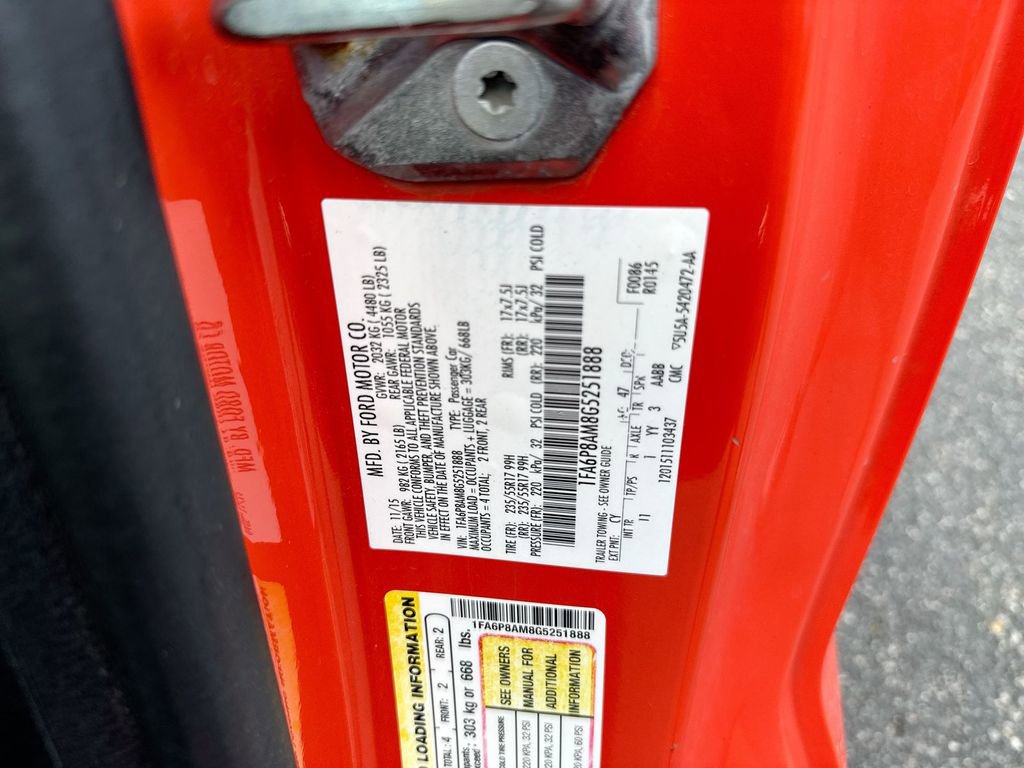 Used 2016 Ford Mustang Coupe RWD image 27