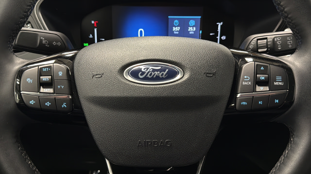 Used 2025 Ford Escape Active w/ Tech Pack #1 AWD/4WD image 15