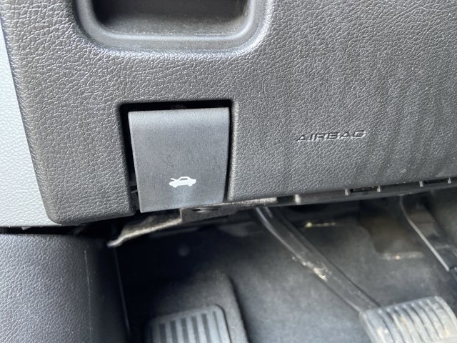 Used 2024 Jeep Grand Cherokee Laredo image 46