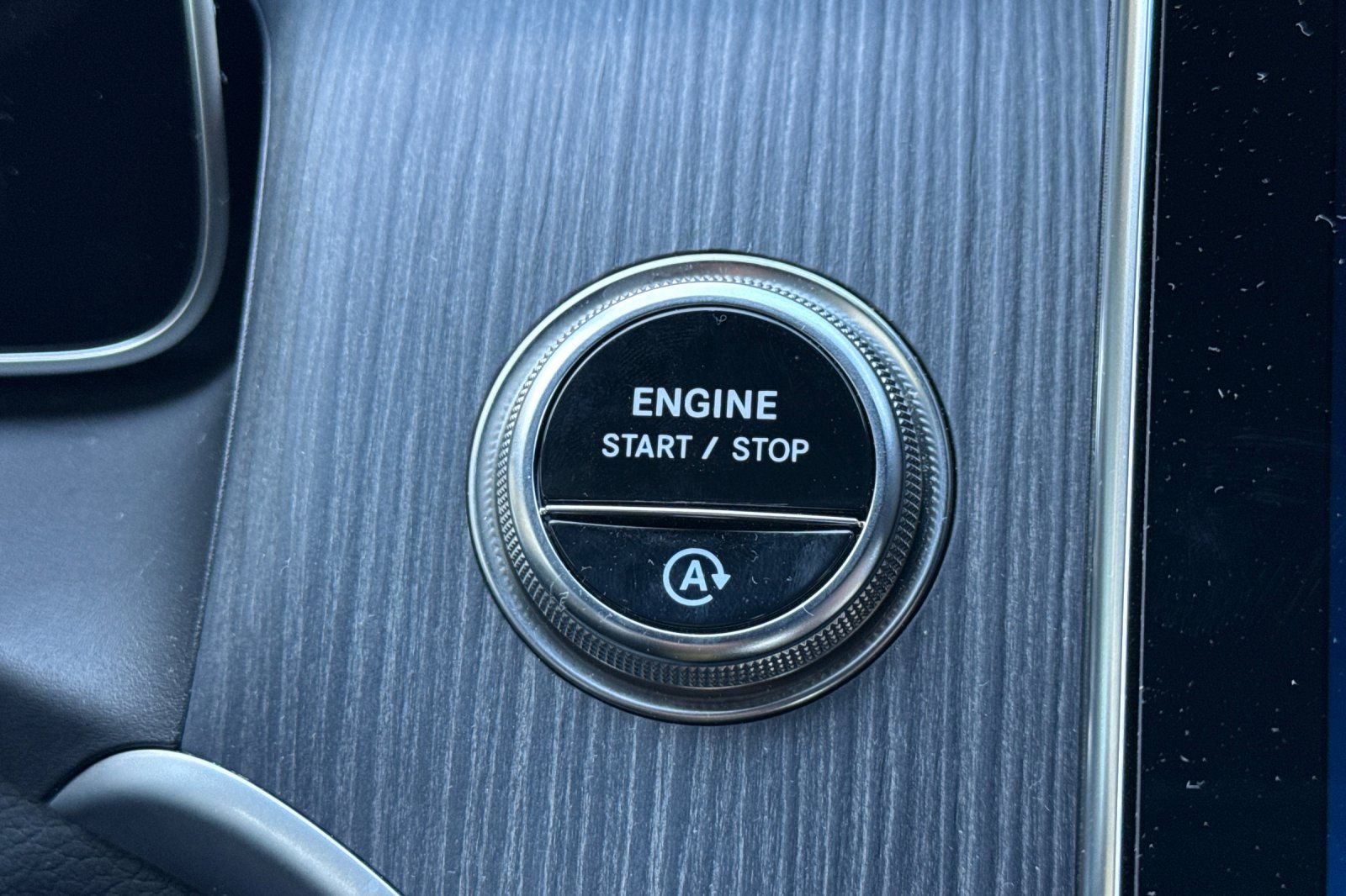 Certified 2025 Mercedes-Benz GLC 300 image 20