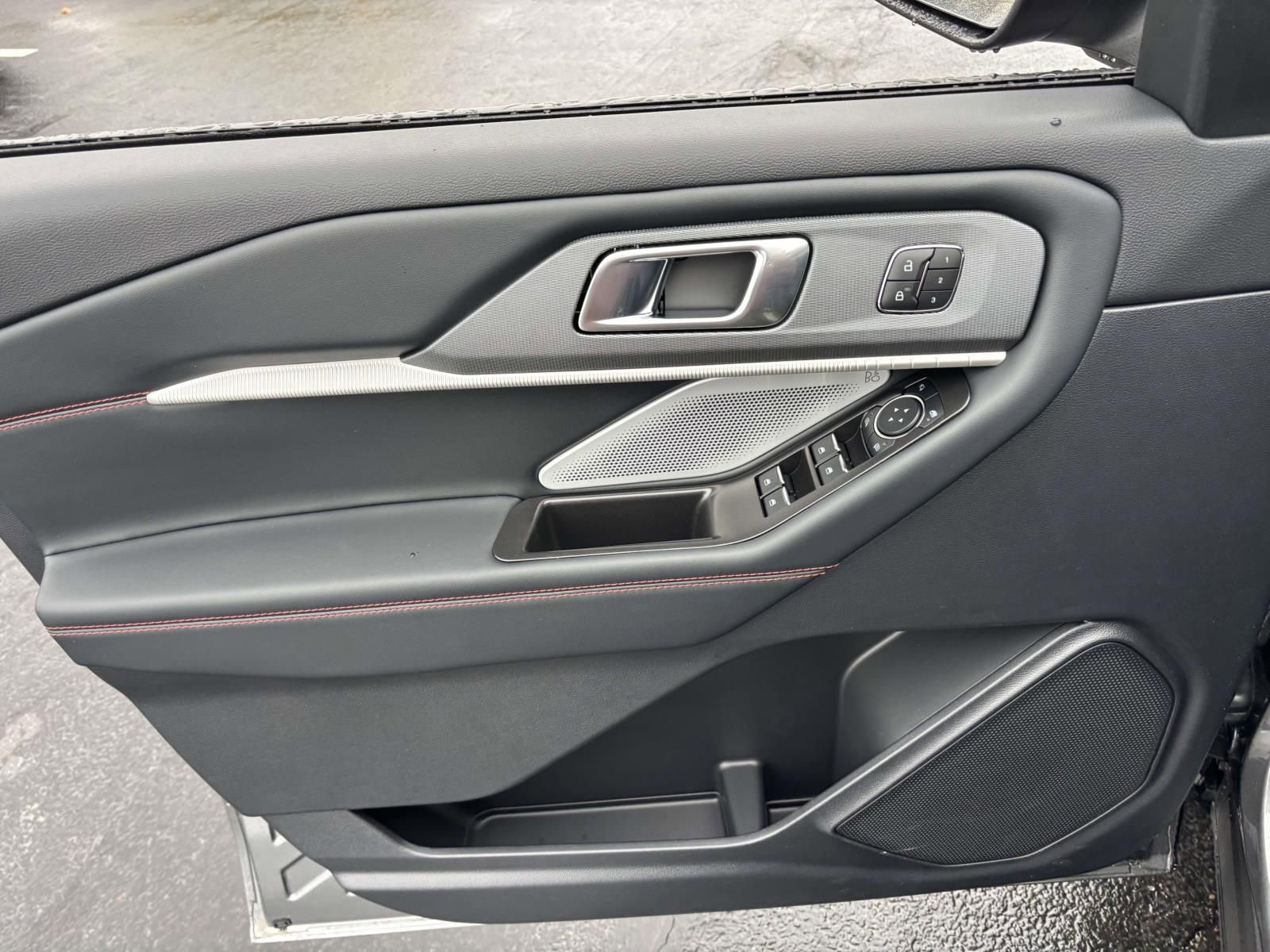 New 2026 Ford Explorer ST w/ Sun And Sound Package image 11