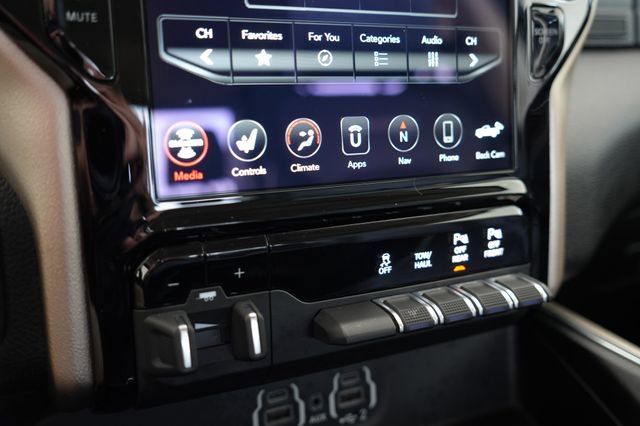 Used 2020 RAM 1500 Laramie image 16