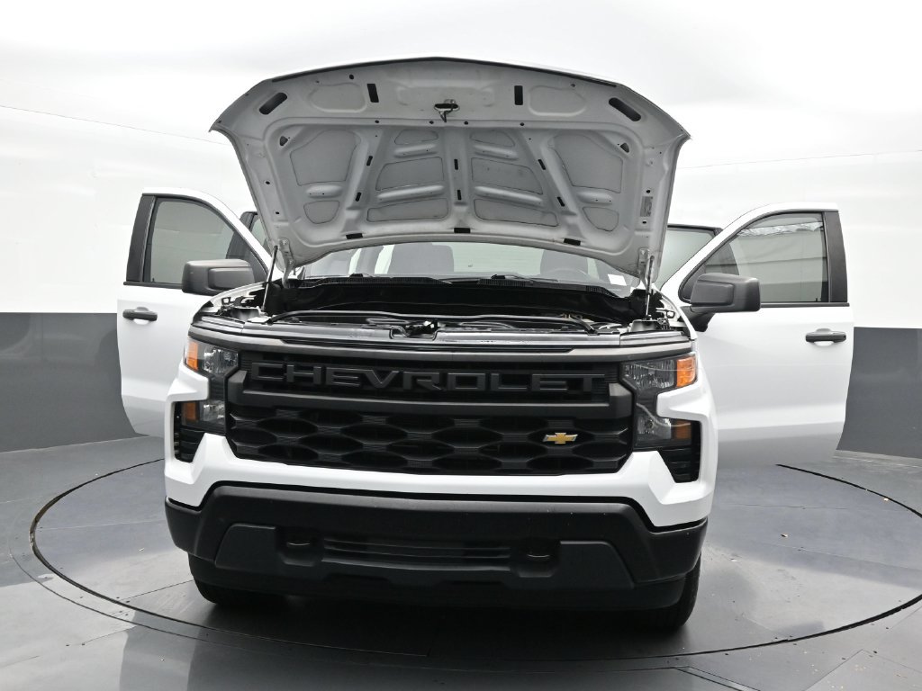 Used 2023 Chevrolet Silverado 1500 W/T w/ WT Value Package AWD/4WD image 40